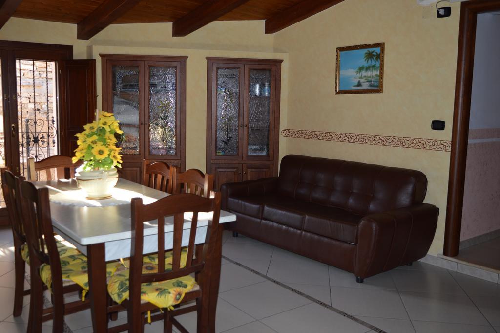 La Stella Del Pollino Hotel San Lorenzo Bellizzi Luaran gambar